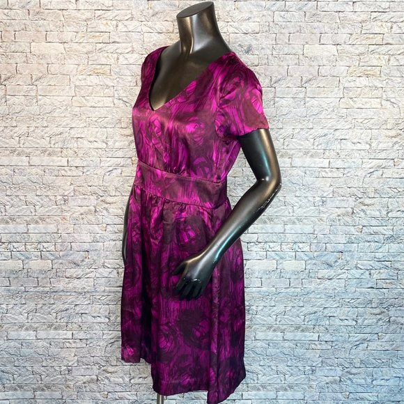 Banana Republic Going Out On The Town Dress - Picture 2 of 6